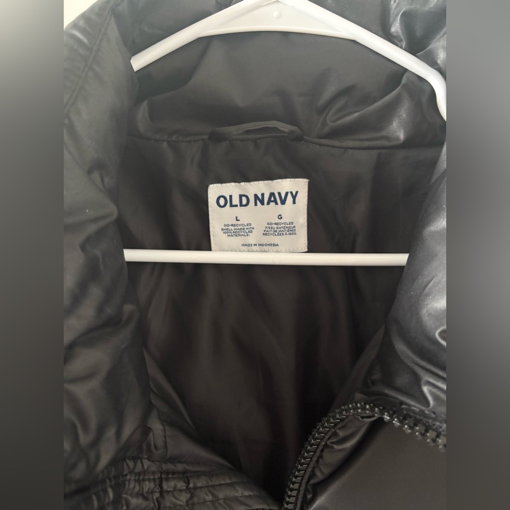 Old Navy Quilted Puffer Jacket - Picture 5 of 6